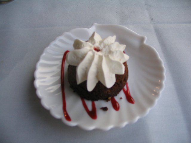 618x457 pixels (116K)