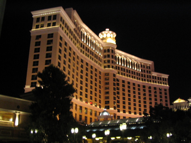 618x457 pixels (168K)